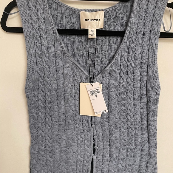 NWT Women’s Philosophy Sweater Vest Size S - Picture 4 of 5
